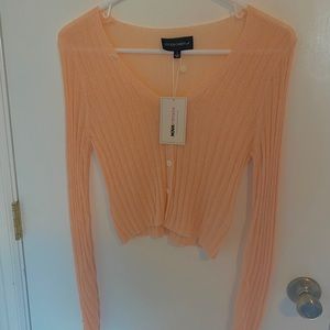 NWT CROPPED CARDIGAN